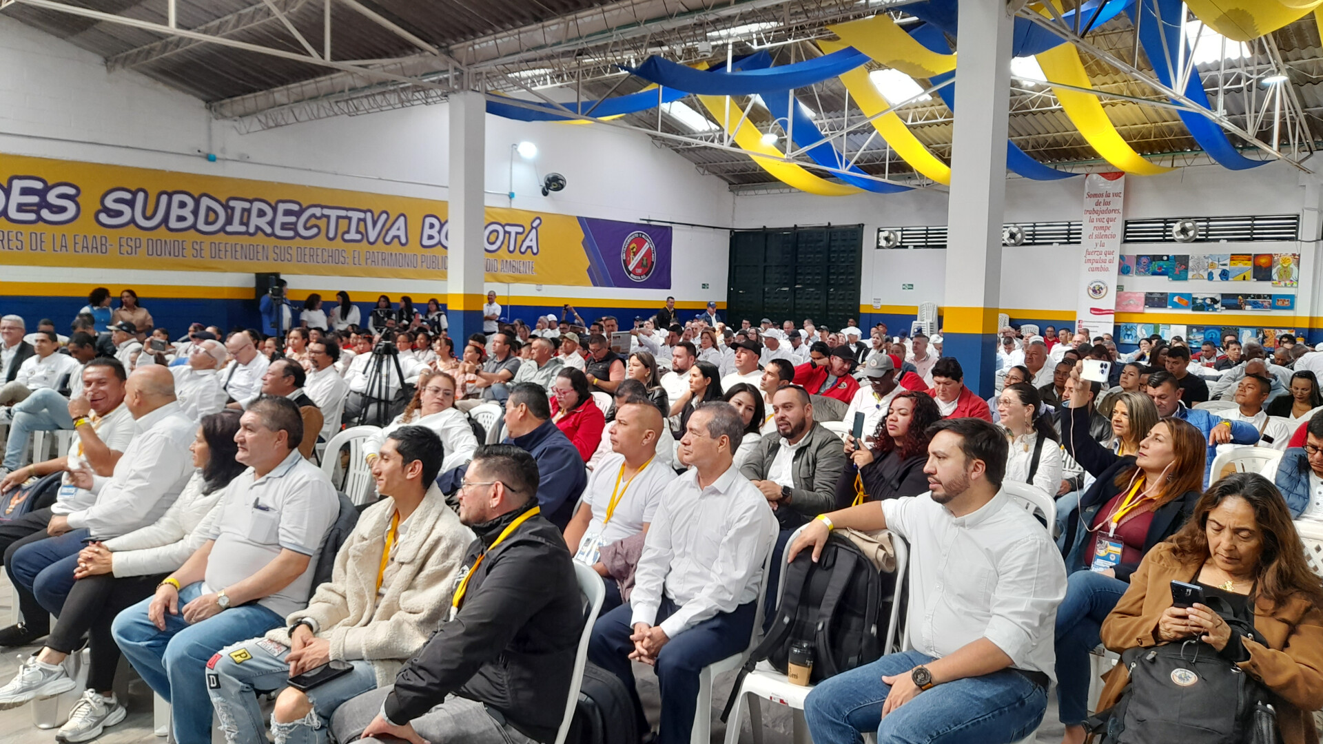 DECLARACIÓN POLÍTICA XLII ASAMBLEA NACIONAL DE DELEGADOS SINTRAEMSDES