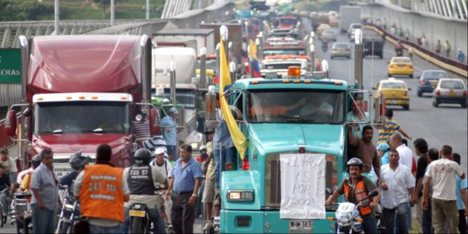 Trabajadores de servicios públicos dicen NO al paro