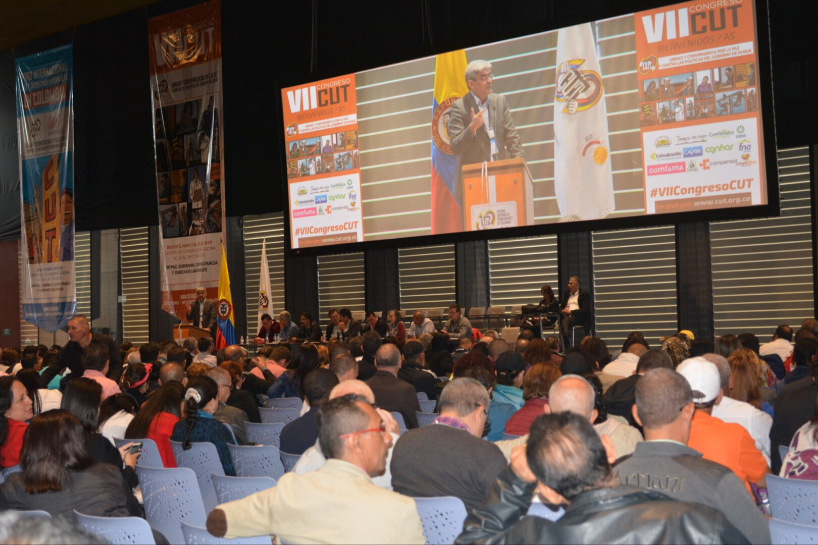 Sintraemsdes presente