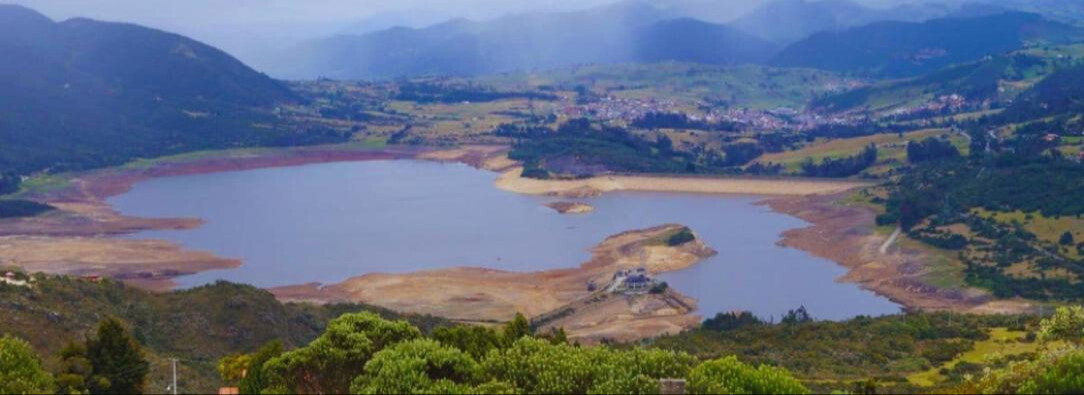 Alcalde Galán abre la posibilidad de cambiar medida de racionamiento de agua; esta sería la razón