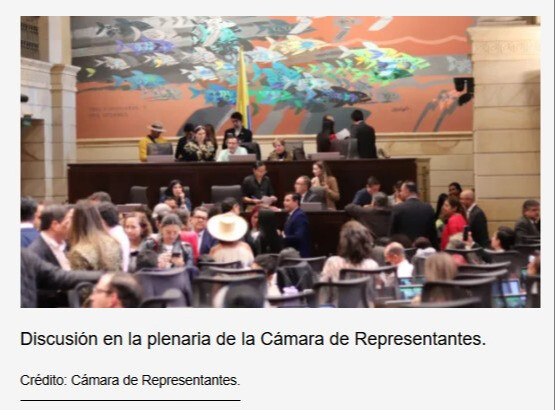 Gobierno logró una victoria en discusión de la reforma laboral y la oposición habla de "pupitrazo"