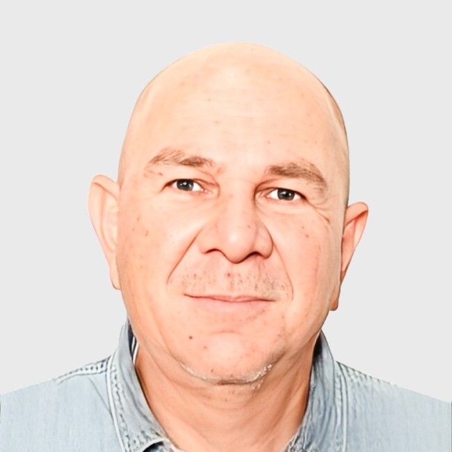 Carlos Alberto Aguirre Gómez