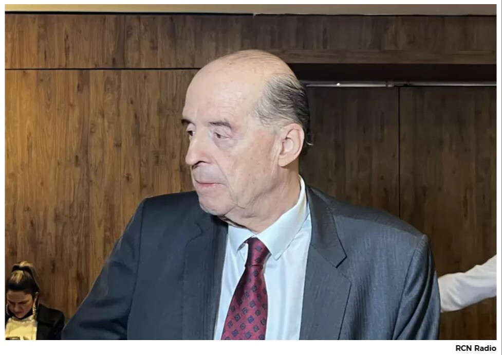 "El presidente se respeta": Álvaro Leyva arremetió contra Santos por carta a la ONU