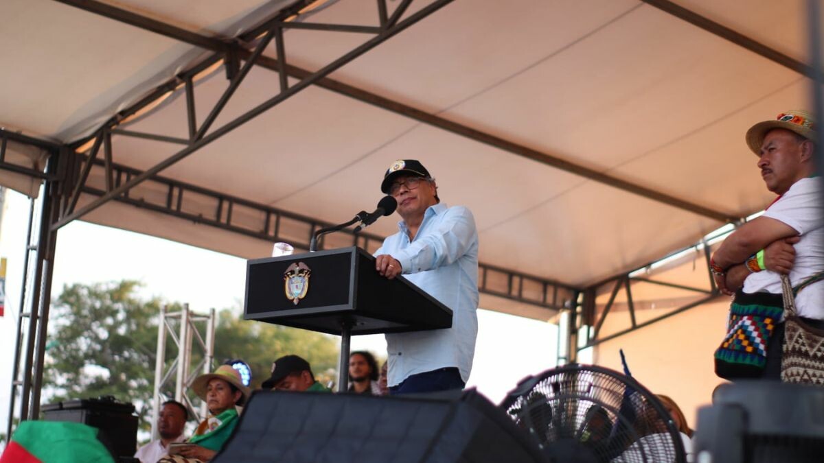 Presidente Petro abre posibilidad a una Constituyente