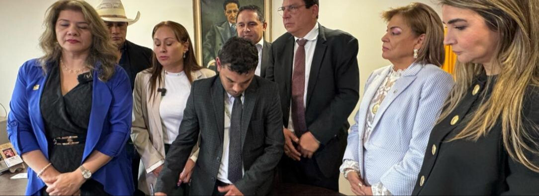 Golpe a los trabajadores: estos son los congresistas que buscan hundir la Reforma Laboral