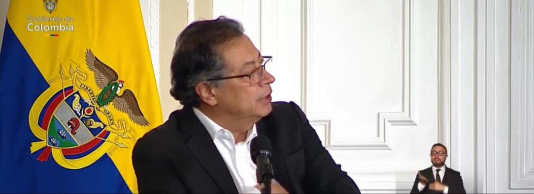 Presidente Petro dice que el proceso de paz con el ELN "practicamente" terminó
