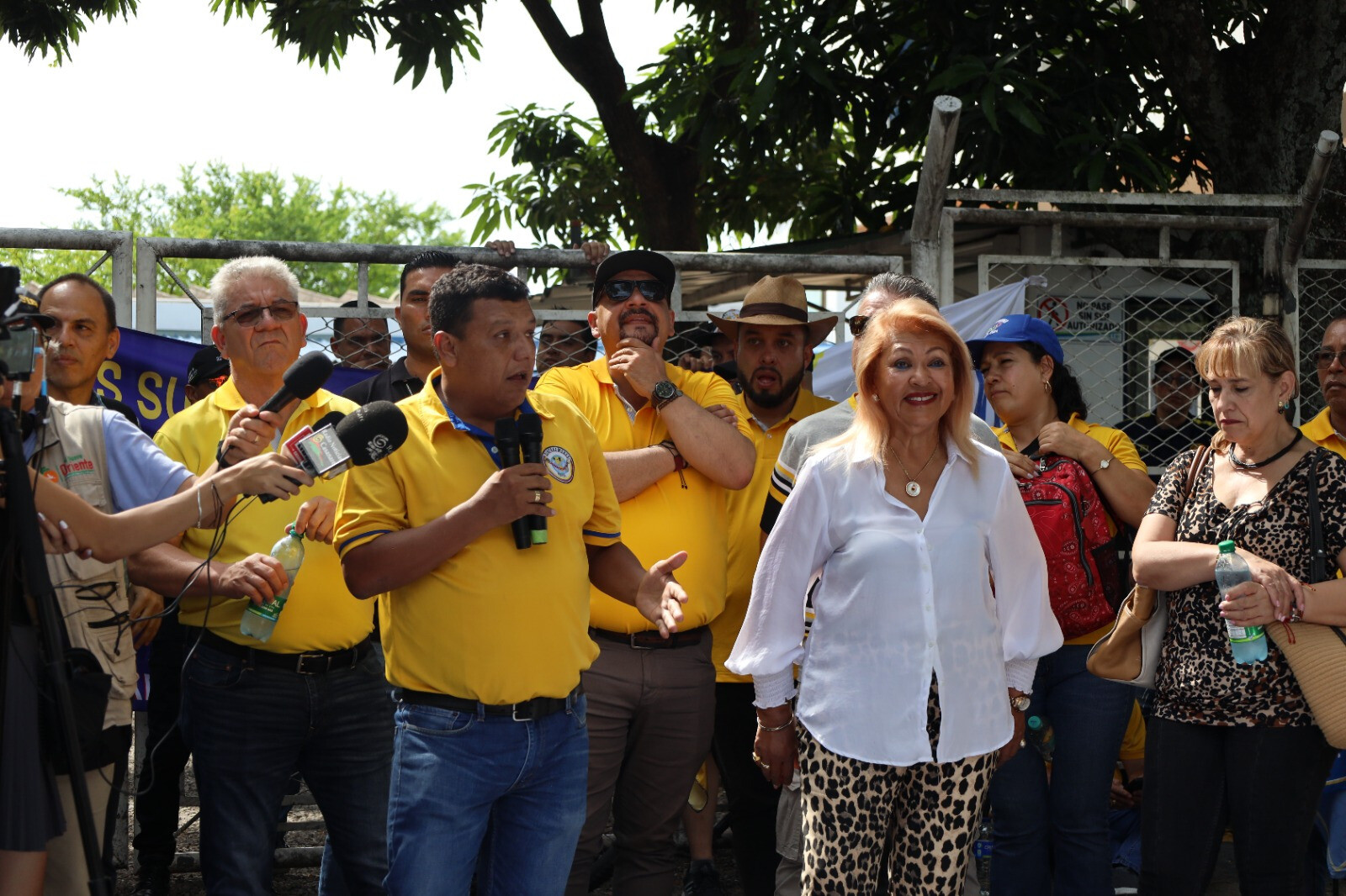Plantón en la EAAAY dio resultados