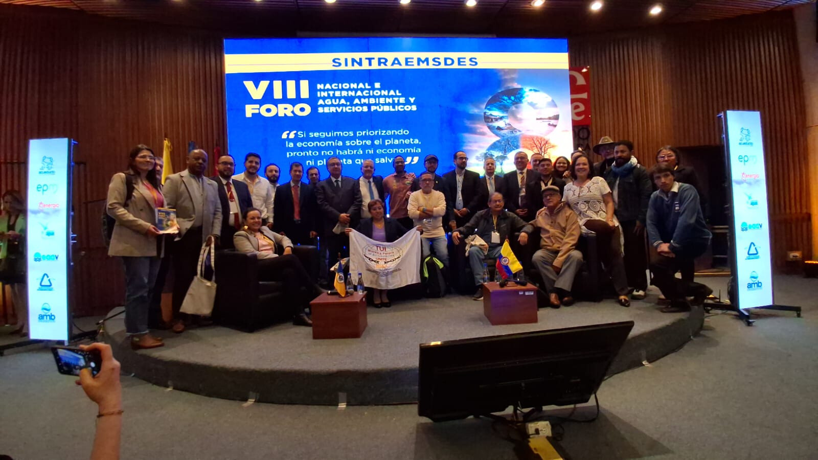 Relatoría analítica — miércoles 10 de septiembre  Acto de instalación y Panel 1 (Eje: Agua)